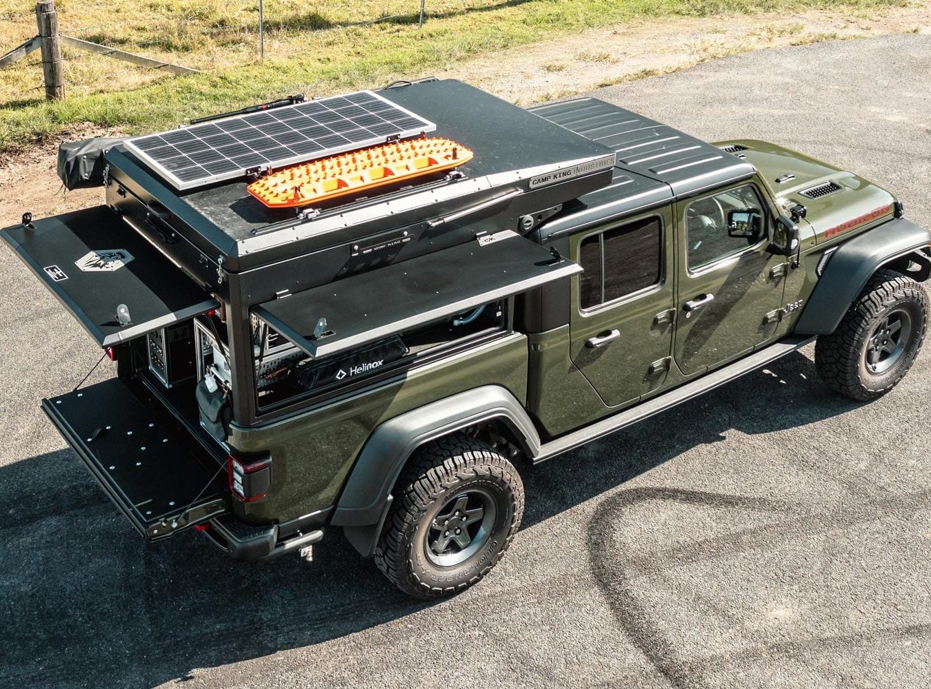 Camp King Outback Camper Jeep Gladiator
